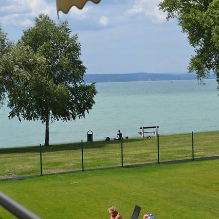 A16 Beachapartman Шіофок Екстер'єр фото