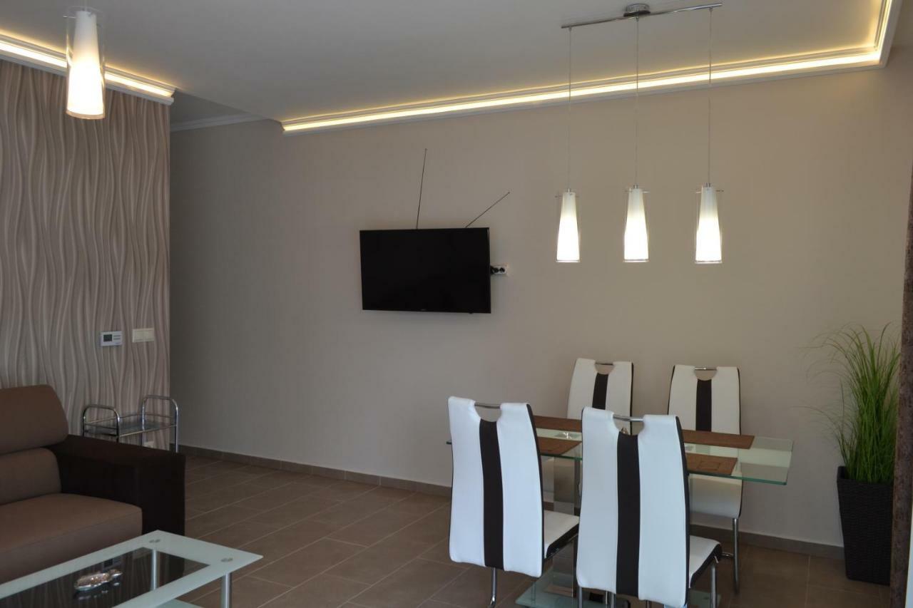 A16 Beachapartman Шіофок Екстер'єр фото