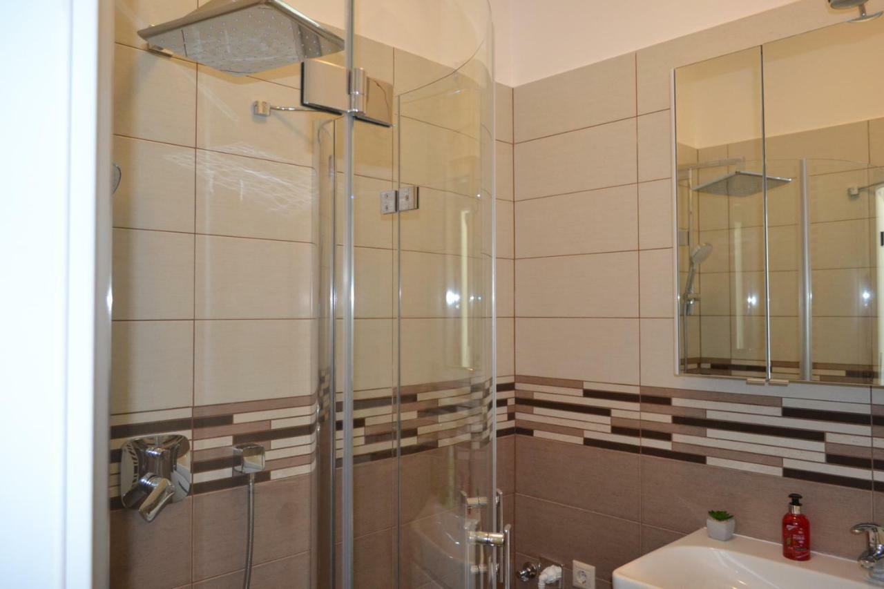 A16 Beachapartman Шіофок Екстер'єр фото